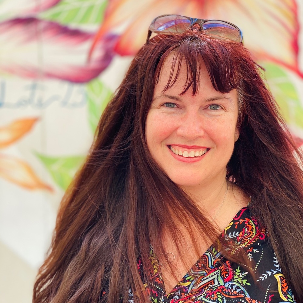 Meet your Posher, Julie